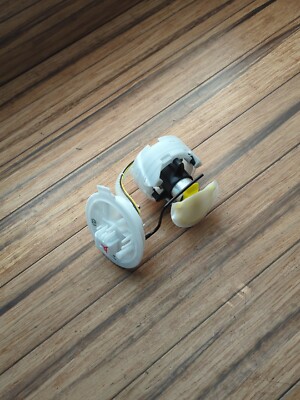 2002-2006 Audi A4 L4 1.8L Fuel Pump Module Assembly 8E0906087P OEM