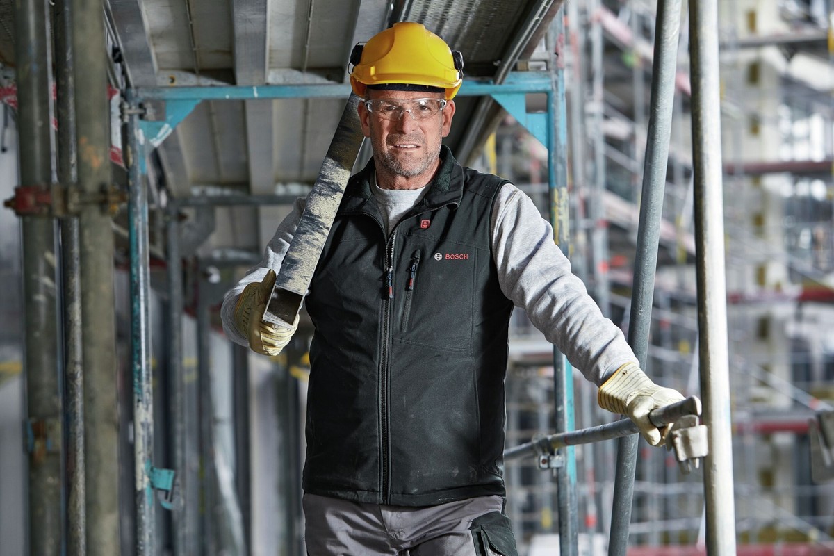 Arbeitskleidung Heizweste Bosch Heizjacke Erfahrungen Makita 18V