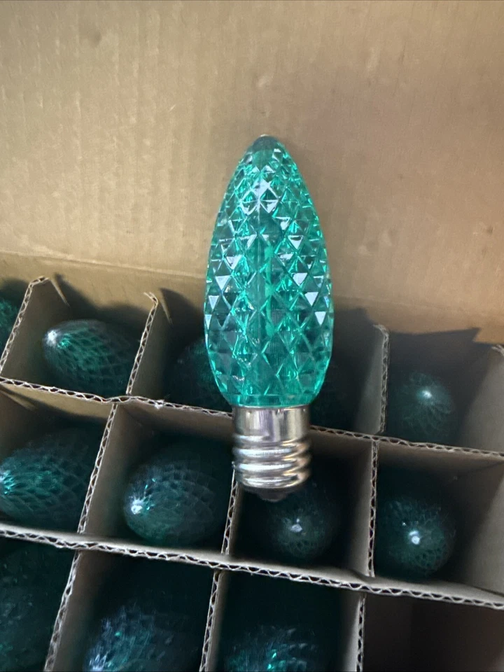 45 Pack C9 Led Replacement Christmas Light Bulb 120V E17 GREEN - Image 2 of 2