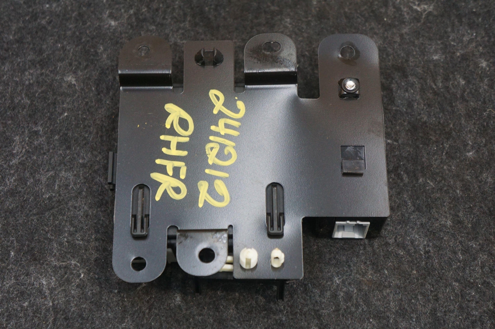 Front Right Door Control Module Oem HY53-14D383-AB Aston Martin Dbx 707 20-2024
