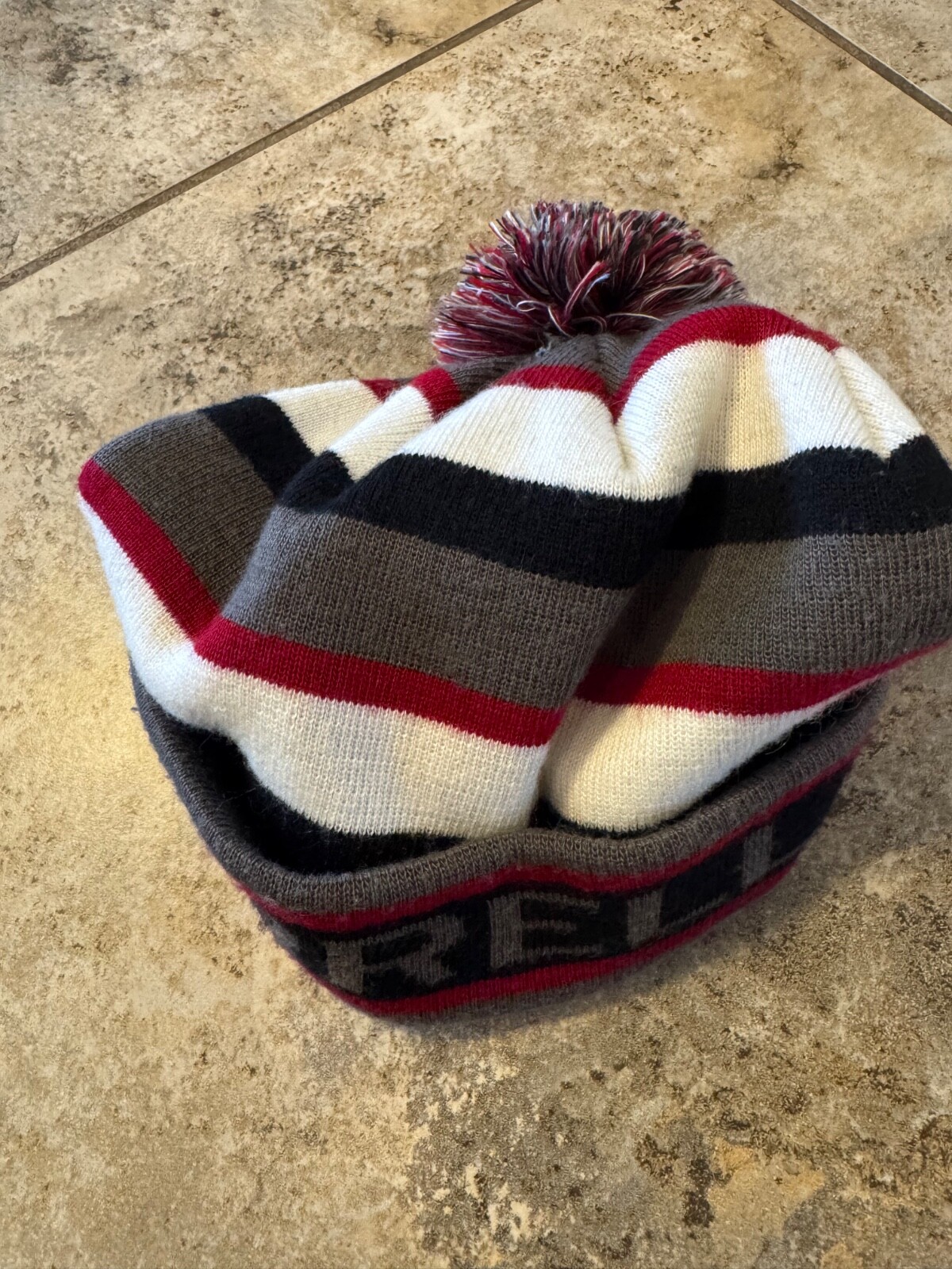 Cappello Berretto Invernale Merrell Outdoor Ski Camp Stripe Pom Beanie