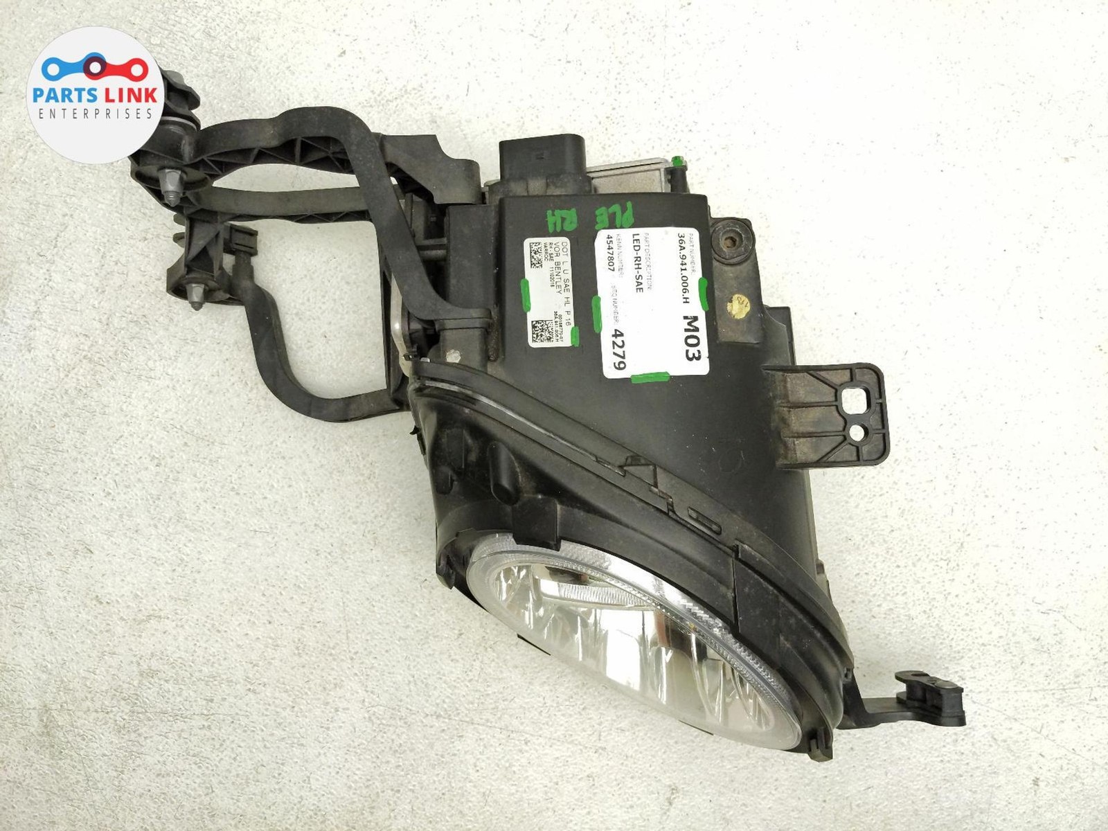 2016-20 BENTLEY BENTAYGA FRONT RIGHT HEADLIGHT LED DRIVER HEAD LAMP BRACKET ASSY