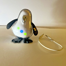 WORKING 2006 C-1063 Icy Penguin Interactive Lighted Dancing Speaker Hasbro iDog