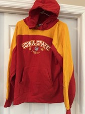 Iowa State Cyclones Hoodie Pullover Mens M Red Basketball Mascot Cy NCAA