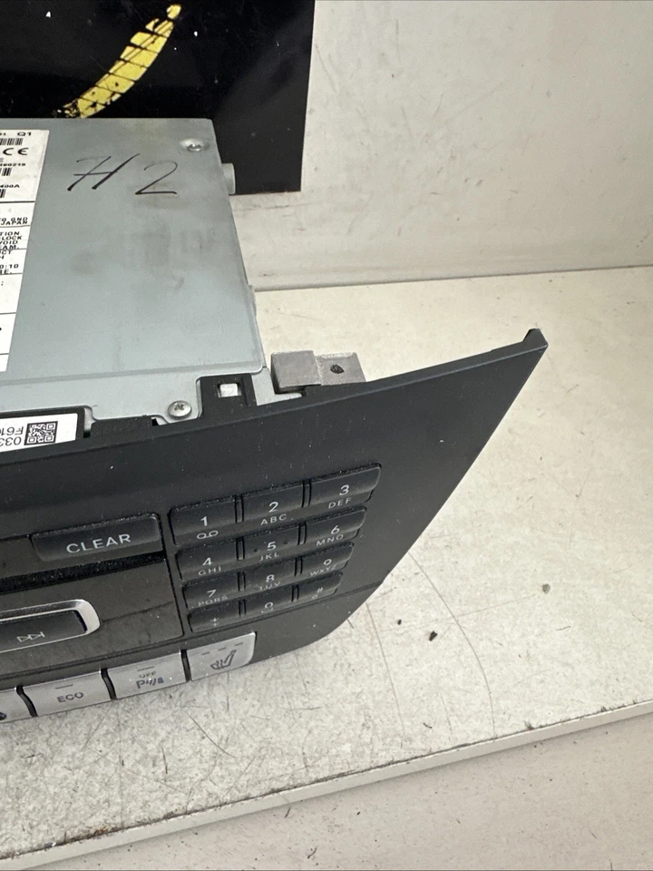 Mercedes W212 S212 Autoradio Navi Radio Command A1729022805 A A204900609 - Bild 4 von 4