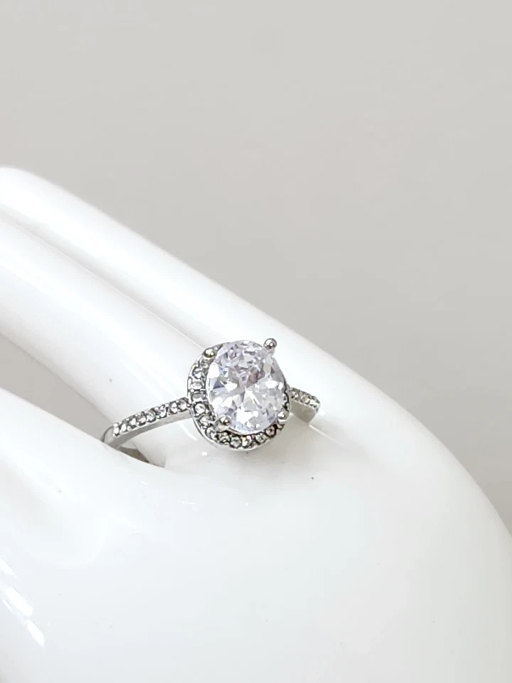 LADIES 18K WHITE GOLD HGE 3CTTW ROUND SHINY CUBIC ZIRCONIA COCKTAIL RING SZ 7.75 - Image 4 of 4