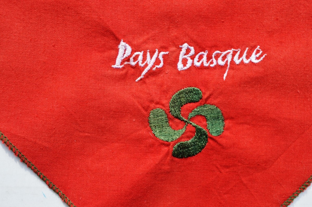 Béret Basque Et Foulard LIURFLNC - Rouge - Ensemble Classique Pour Femme