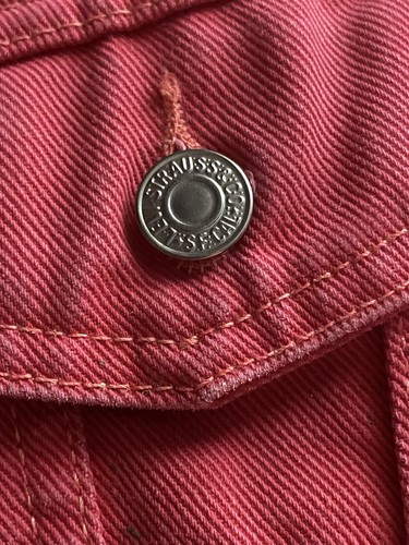 Vintage 1992 90s Flamingo pink cropped Levi’s denim jacket - Picture 8 of 16