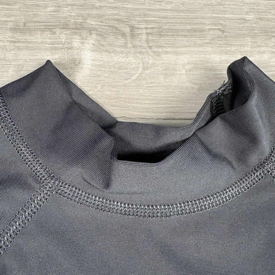 Billabong UVA UVB Protección Negro Frontal Logo Manga Larga Protector contra Erupciones, Juvenil 2XL Foto 4 de 4