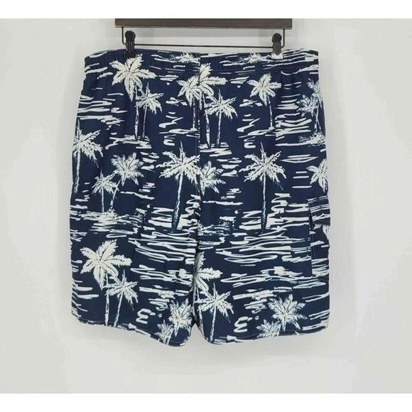 Croft & Barrow Mens Swimsuit Pockets Mesh Lining Blue w/White Palm Trees Sz Lg - Image 2 of 3