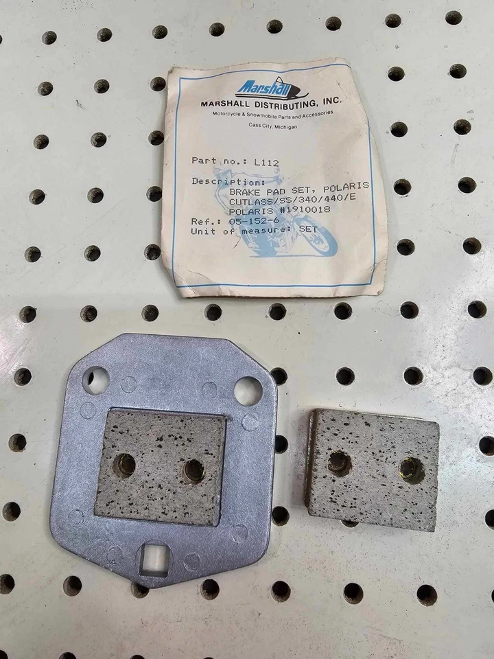 Juego de pastillas de freno vintage Polaris 81 82 Cutlass SS Sport 1910019 1910018 340 440 NOS Foto 3 de 3