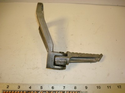KAWASAKI ZX-9R NINJA LEFT REAR FOOT PEG 35011-1667-GD ZX9R ZX 9R