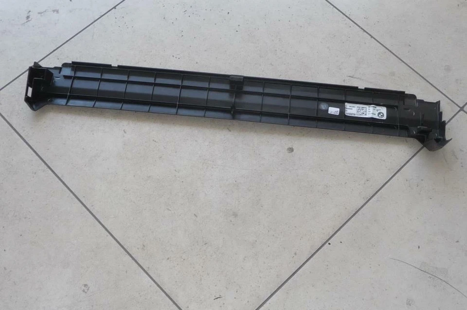 Rolls Royce Phantom RR11 EWR RR12 2017-2020 cubierta superior de refrigeración 17118663013 OEM Foto 4 de 4