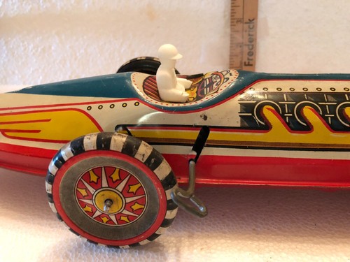 TIN FRICTION marx INDY OPEN WHEEL RACE CAR - Picture 2 of 8