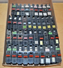 Lot of 39 ~ Federal Pacific FPE ~ Type NA Thick 1 Pole 15-40 Amp Breakers NA115