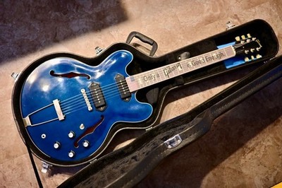 Gibson ES-330L Beale Street Blue / Electric Guitar w/ HC made in 2011