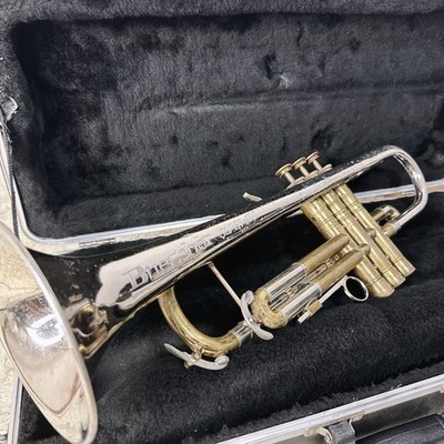 Buescher Super 400 Trumpet Mouthpiece Hard Case Used with Case Mouthpiece