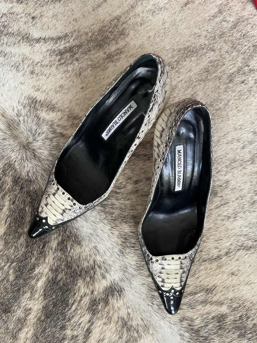 Manolo Blahnik Snakeskin and patent leather pumps White/black SZ37
