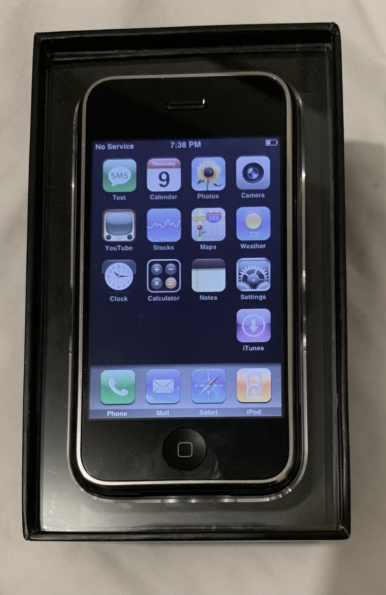 Apple 1st Generation iPhone 2G - 8 GB MA712LL/A A1203 IOS 1.1.1