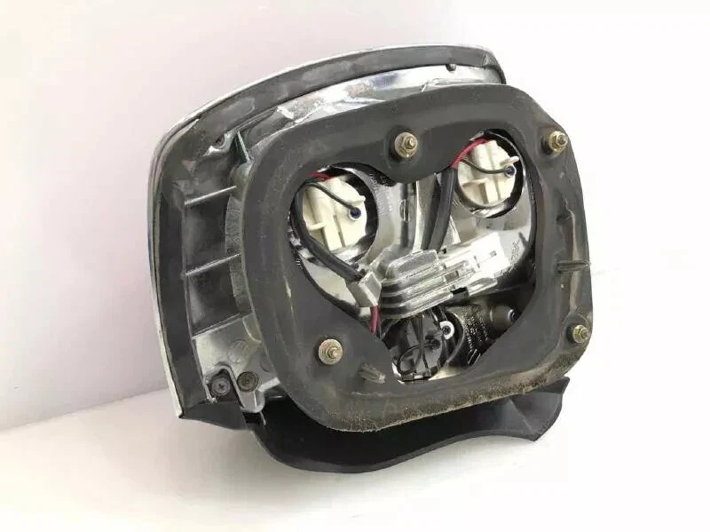 2003 - 2005 现代 XG350 左尾灯/灯组件 LH 原始设备制造商 — 第 4/4 张图片