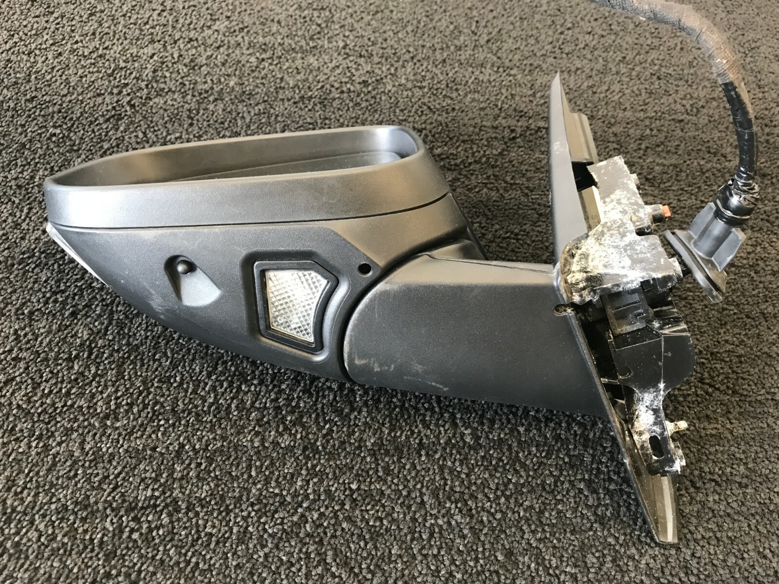 1116 Volvo S60 V60 Left Drivers Side View Mirror 498 Caspian Blue