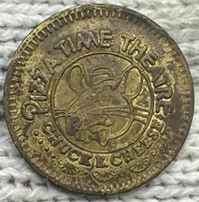 1981 CHUCK E CHEESE TOKEN BRASS Pizza Time Theatre Showbiz 25c play CEC