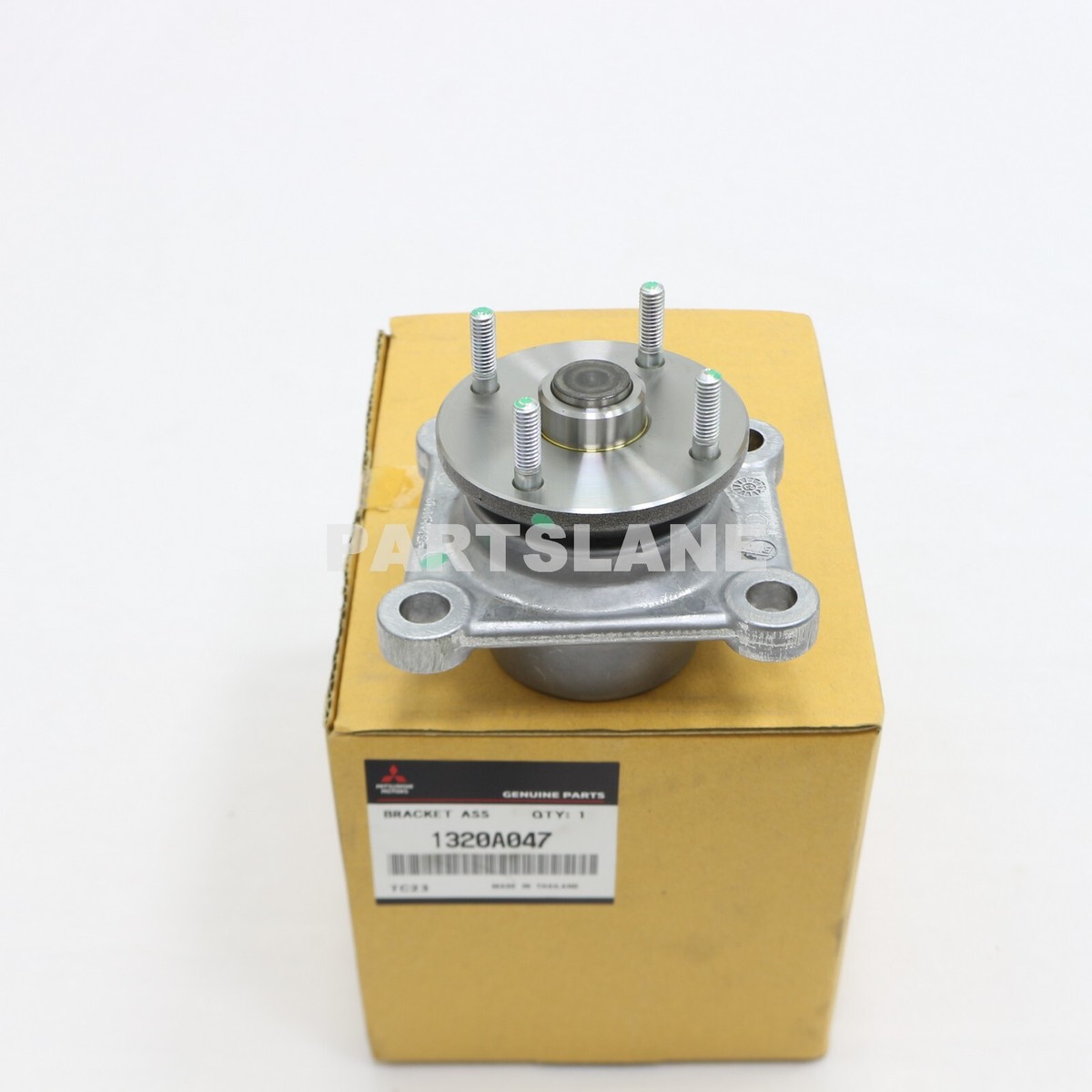 556117　 1320A047 Mitsubishi OEM Genuine BRACKET ASSY, COOLING FAN | eBay