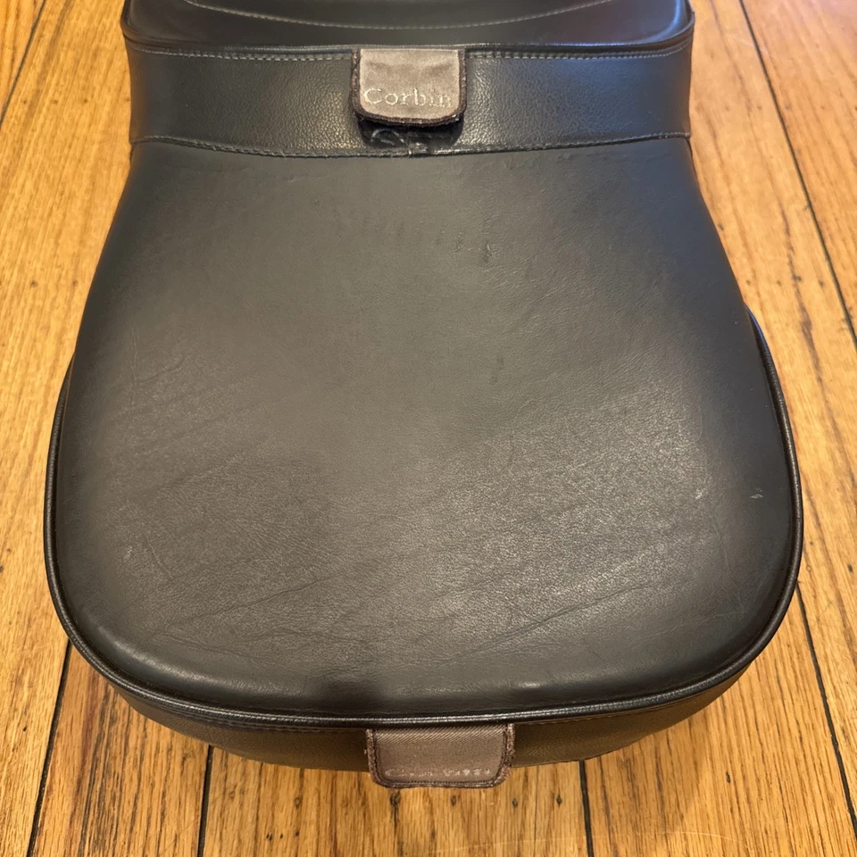 Asiento Corbin Doble Tour para Harley-Davidson Leather Foam Technology RK-DT-V99 Foto 4 de 4