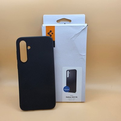 Spigen Samsung Galaxy S23 FE Hülle Liquid Air Stoßfest - Matt Schwarz ACS06366