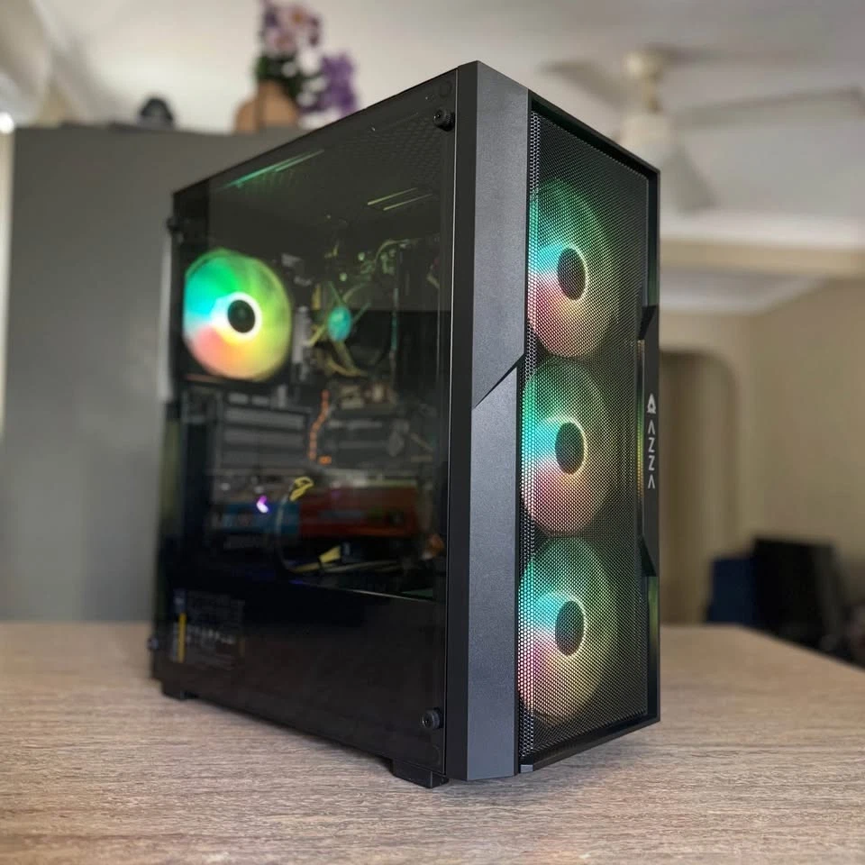 Custom RGB Gaming Desktop PC Intel Core i7 3.40 Quad 32 GB SSD Nvidia RTX 5060 - Image 2 of 4
