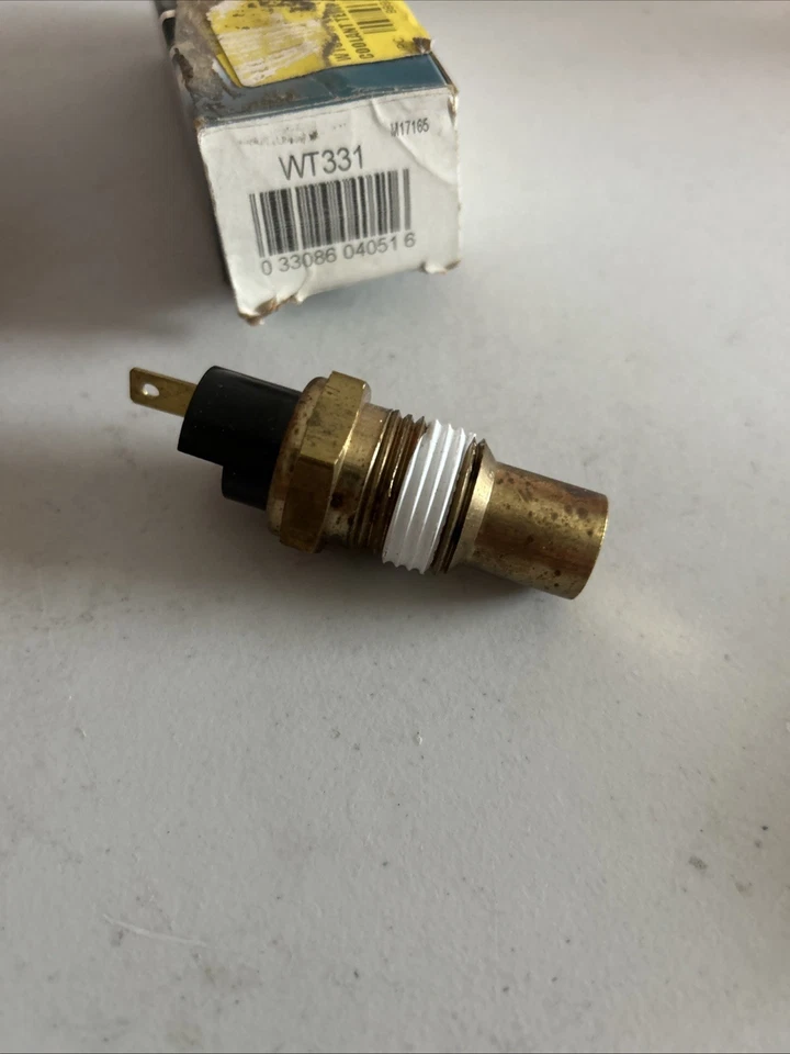 Unidad de sensor de temperatura de refrigerante de BWD Automotive - WT331 - Nueva caja andrajosa Foto 2 de 4