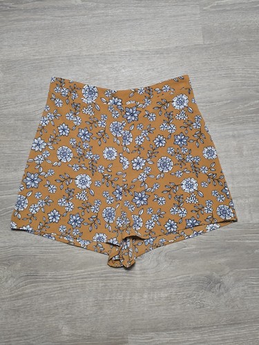 Story Women's Mustard Floral Print Shear Hot Shorts Size Small - Picture 1 of 7