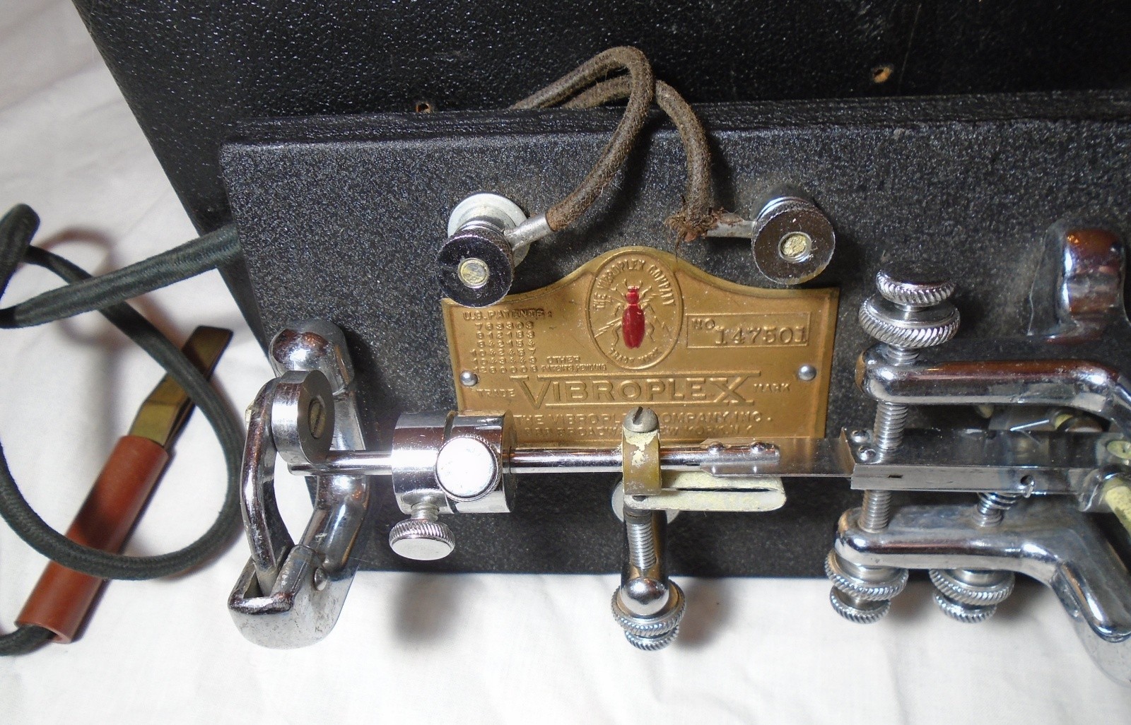 1945 Vibroplex Original Bug 833 Broadway NY No 147501 Telegraph Key w/Case