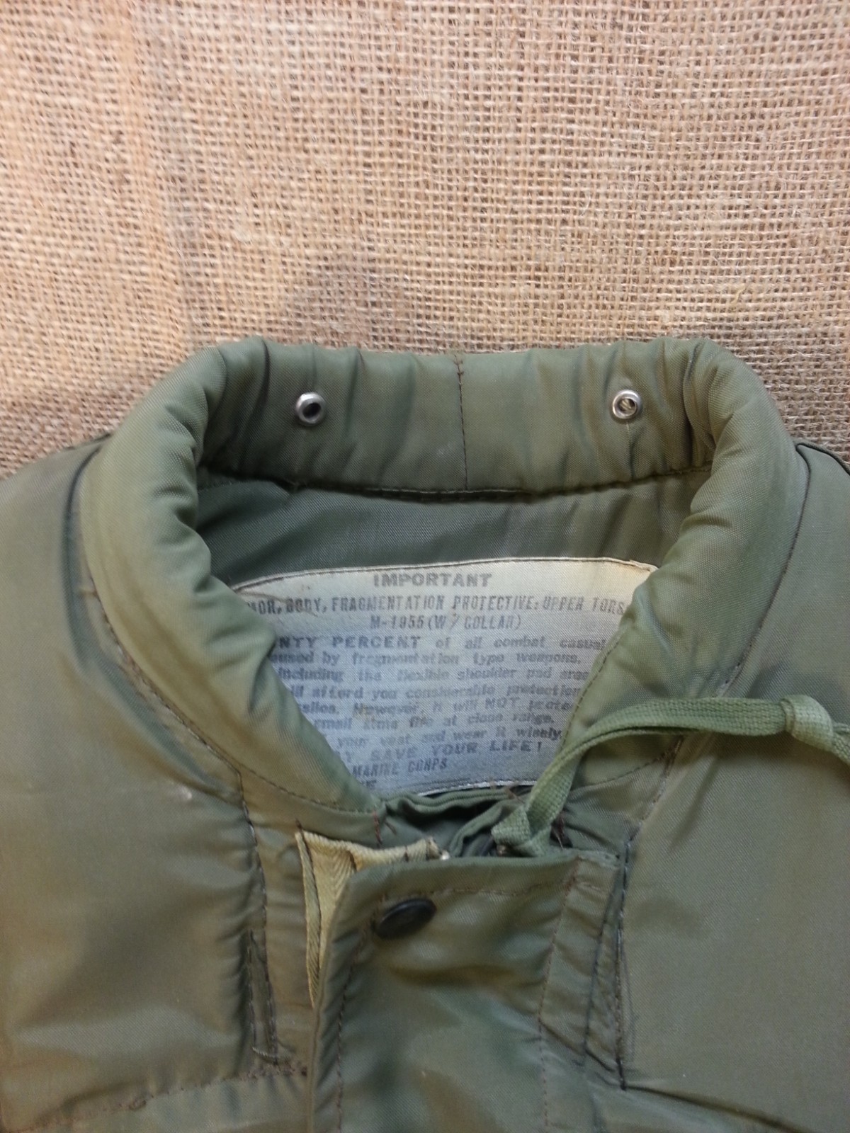 USMC Marine Corp Issue Large Size?? Fragmentation Vest  MFG 1960s Era Very Nice