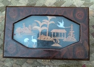 Vtg Asian Lacquer Jewelry Box Handmade Sculptured Cork MOPCarving Art 6 x 4 x2" 
