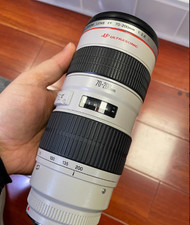 Canon EF 70-200mm f/2.8 L USM Zoom Lens Excellent gift