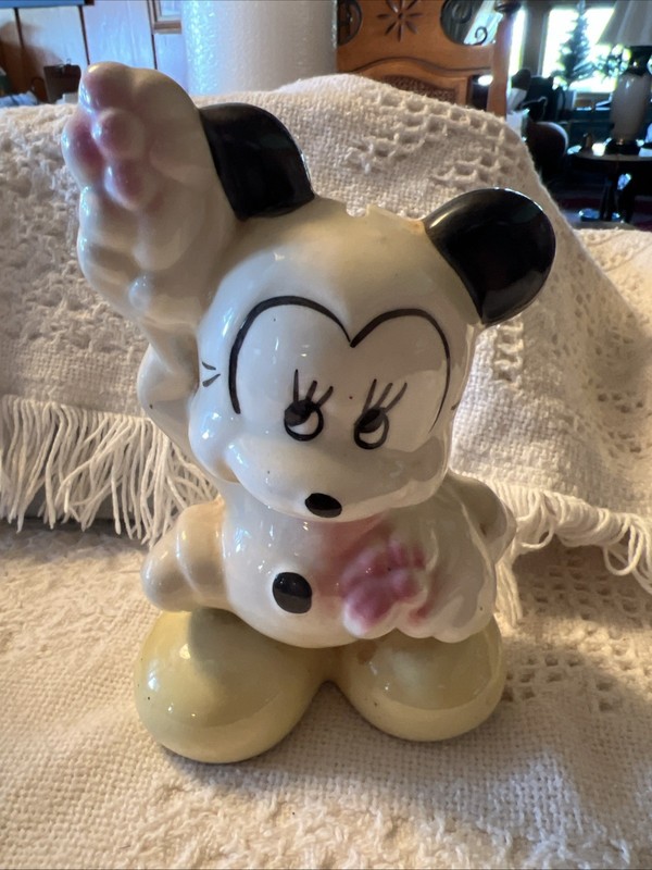 Early Mickey Mouse w/ Flowers 1940s Hand-Painted Porcelain Coin Bank Vtg Disney 