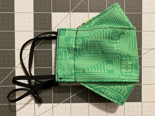Circuit Board Techy CPU PC 3D Mask Face Covering Adjustable Straps adult/men - Picture 3 of 3