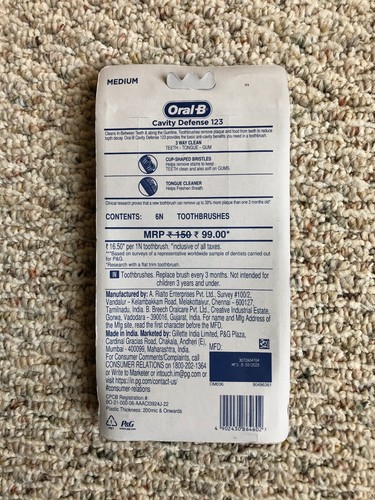Lot 4 Oral B Medium Toothbrush Value Pack (6 per Pack) Total 24 Toothbrushes - Picture 3 of 3