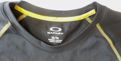 Oakley Shirt Mens XL Short Sleeve Crew Neck Lightweight Oakley Shirt Mens XL Short Sleeve Crew Neck Lightweight