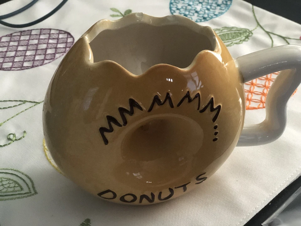 Taza de café donut de chocolate taza con forma de donut espolvorea taza de novedad diversión única Foto 3 de 4