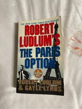 Covert-One Ser.: The Paris Option by Gayle Lynds and Robert Ludlum (2002,...