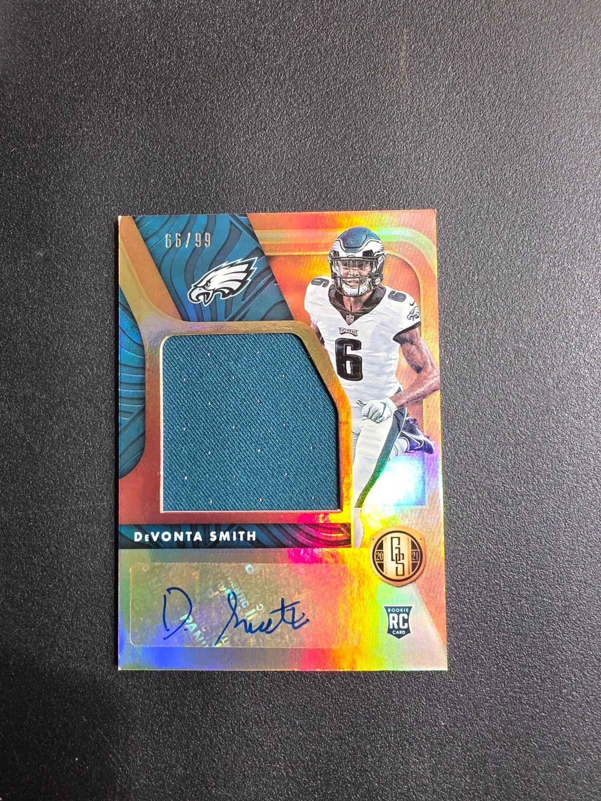 DeVonta Smith Panini Gold Standard Rookie Jersey Autographs Jumbo #RJJDS Base