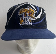 Vintage 90s Drew Pearson Kentucky Wildcats Blue/White Swirl Snapback Hat