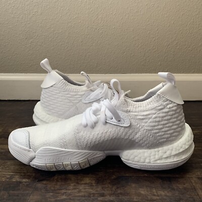 Adidas Trae Young 2.0 Basketball Shoes - Size Men 7/ Wmn 8  display picture 1