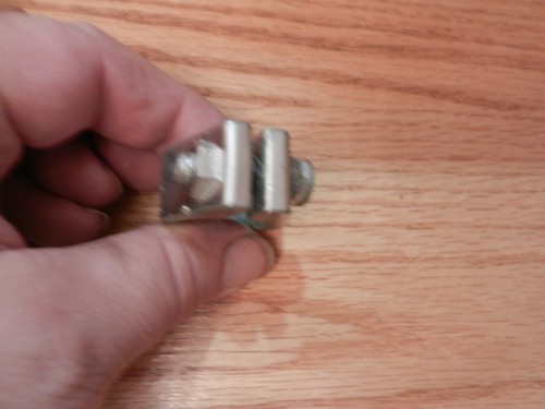 BICYCLE SEAT POST CLAMP 24.8MM OPENING WITH 6MM HEX BOLT USED - Picture 4 of 4