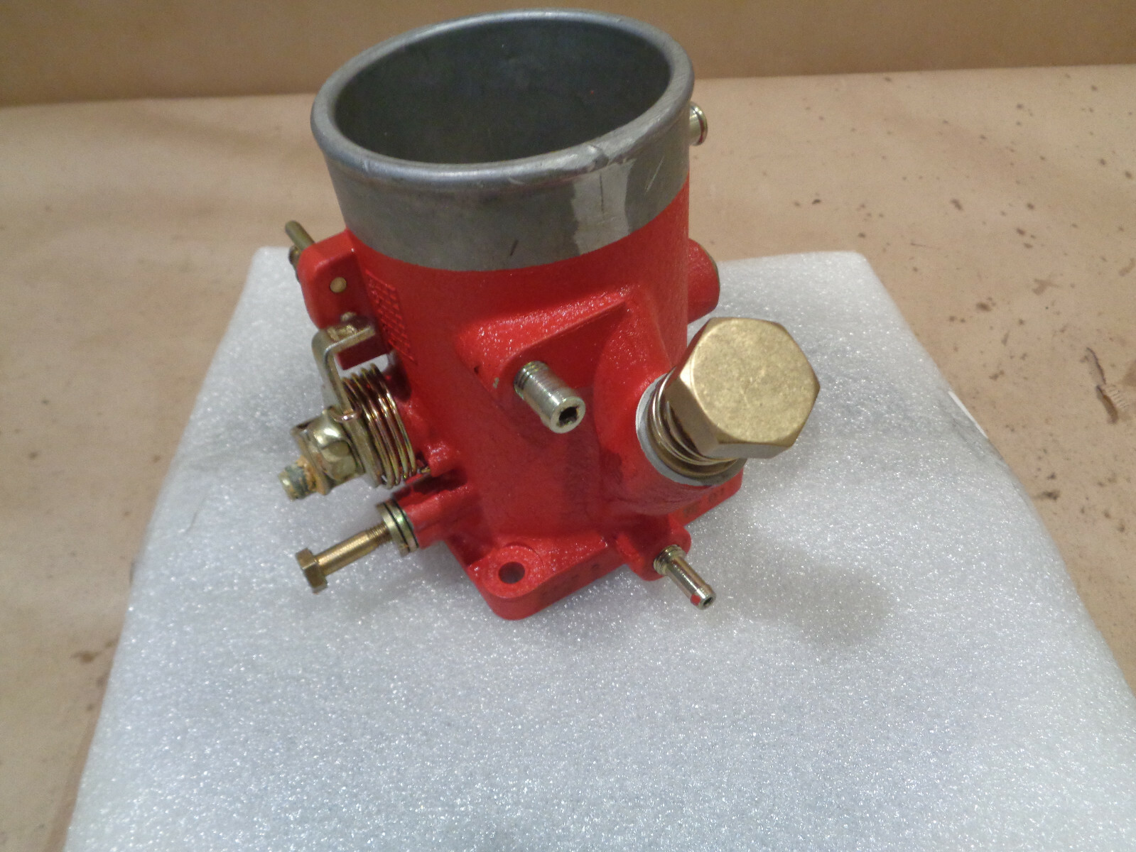 Ferrari Mondial QV - Throttle Body, NEW  # 118906