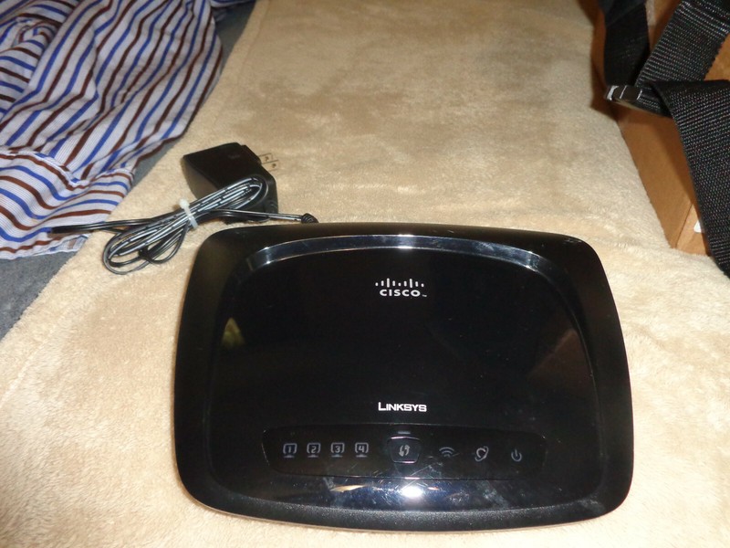 Linksys WRT120N 150 Mbps 4-Port 10/100 Wireless N Router
