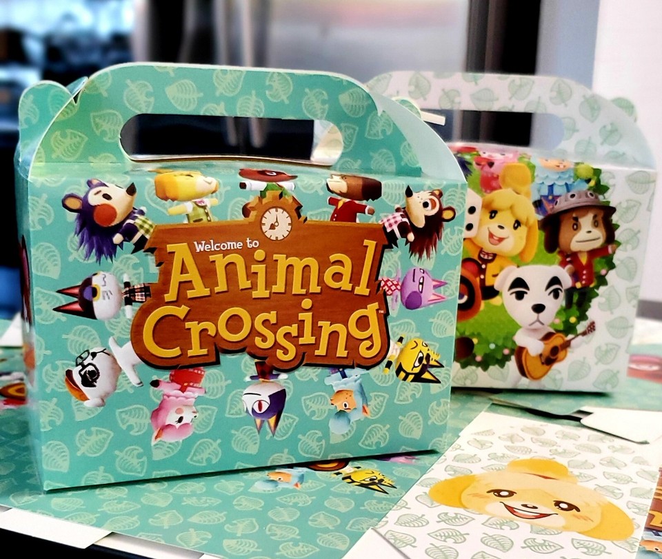 ANIMAL CROSSING gift box birthday party supplies favor centerpiece decoration