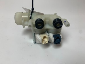 Indesit BWD71453WUK Waschmaschine Wassereinlass Magnetventil C00110333